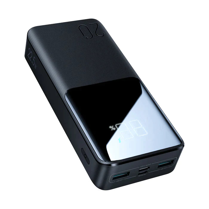 JR-QP192 JOYROOM Power Bank with Large Digital Display 20000mAh/22.5W Joyroom.pk